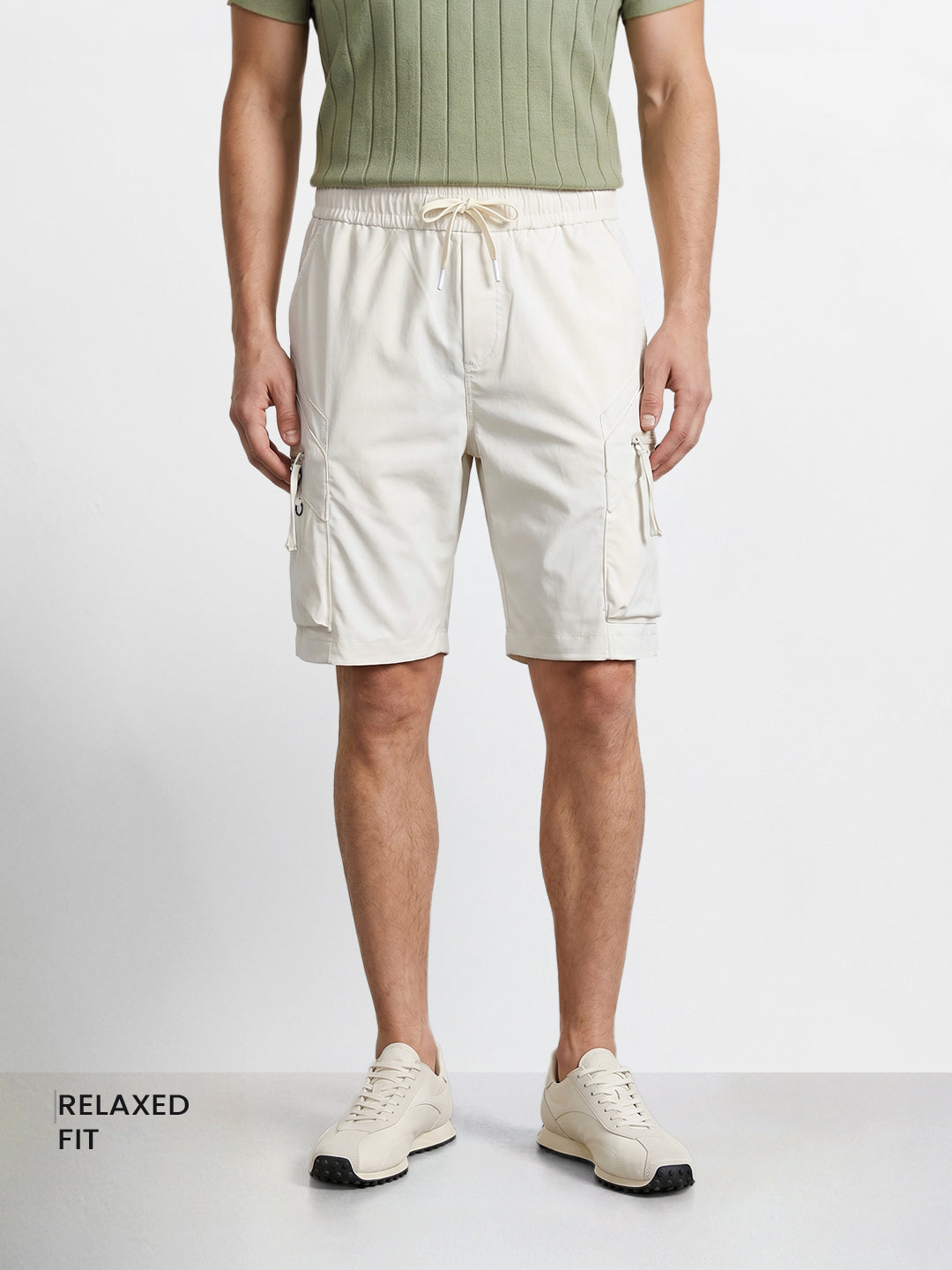Men's White Relaxed Fit Solid Utility Shorts
