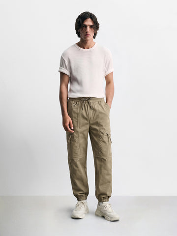 Men's Green Relaxed Fit Solid Utility Joggers