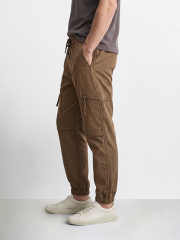 Men's Brown Relaxed Fit Solid Utility Joggers Joggers