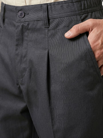 Men's Grey Relaxed Fit Solid Casual Trousers