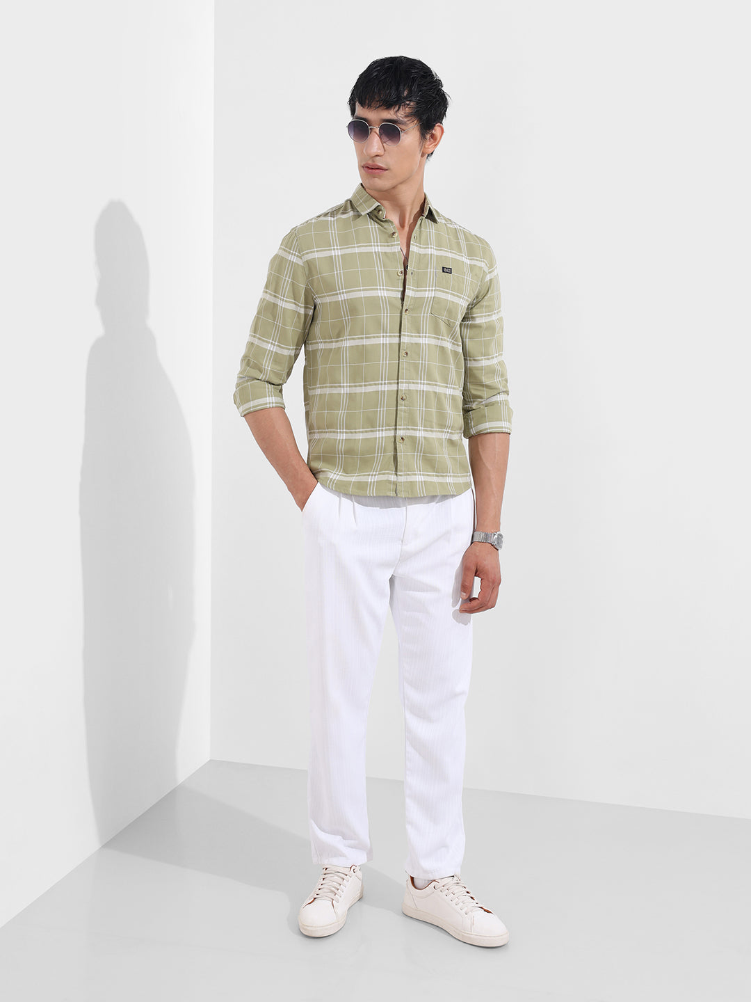 Men's Green Slim Fit Checked Casual Shirt