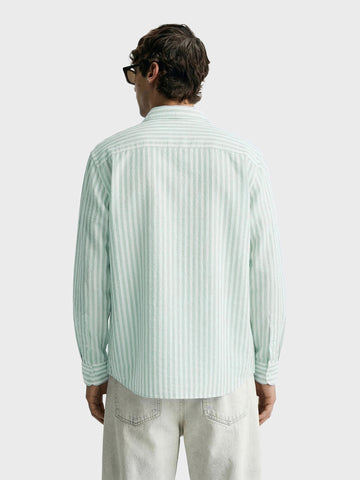 Men's Green Super Relaxed Fit Vertical Stripes Casual Shirt