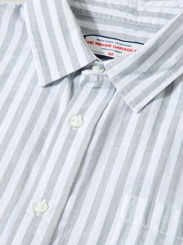 Men's Grey Super Relaxed Fit Vertical Stripes Casual Shirt