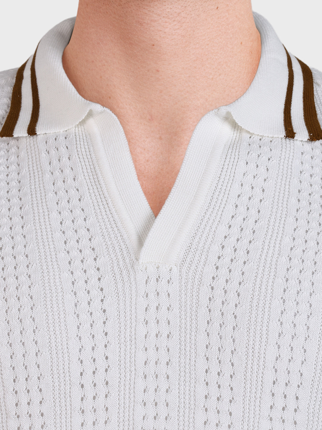 Men's White Slim Fit Solid Flat Knit T-Shirt