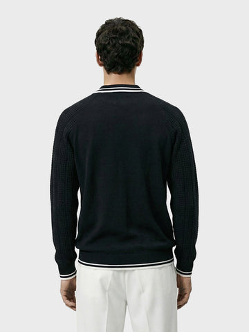 Men's Black Slim Fit Solid Flat Knit T-Shirt