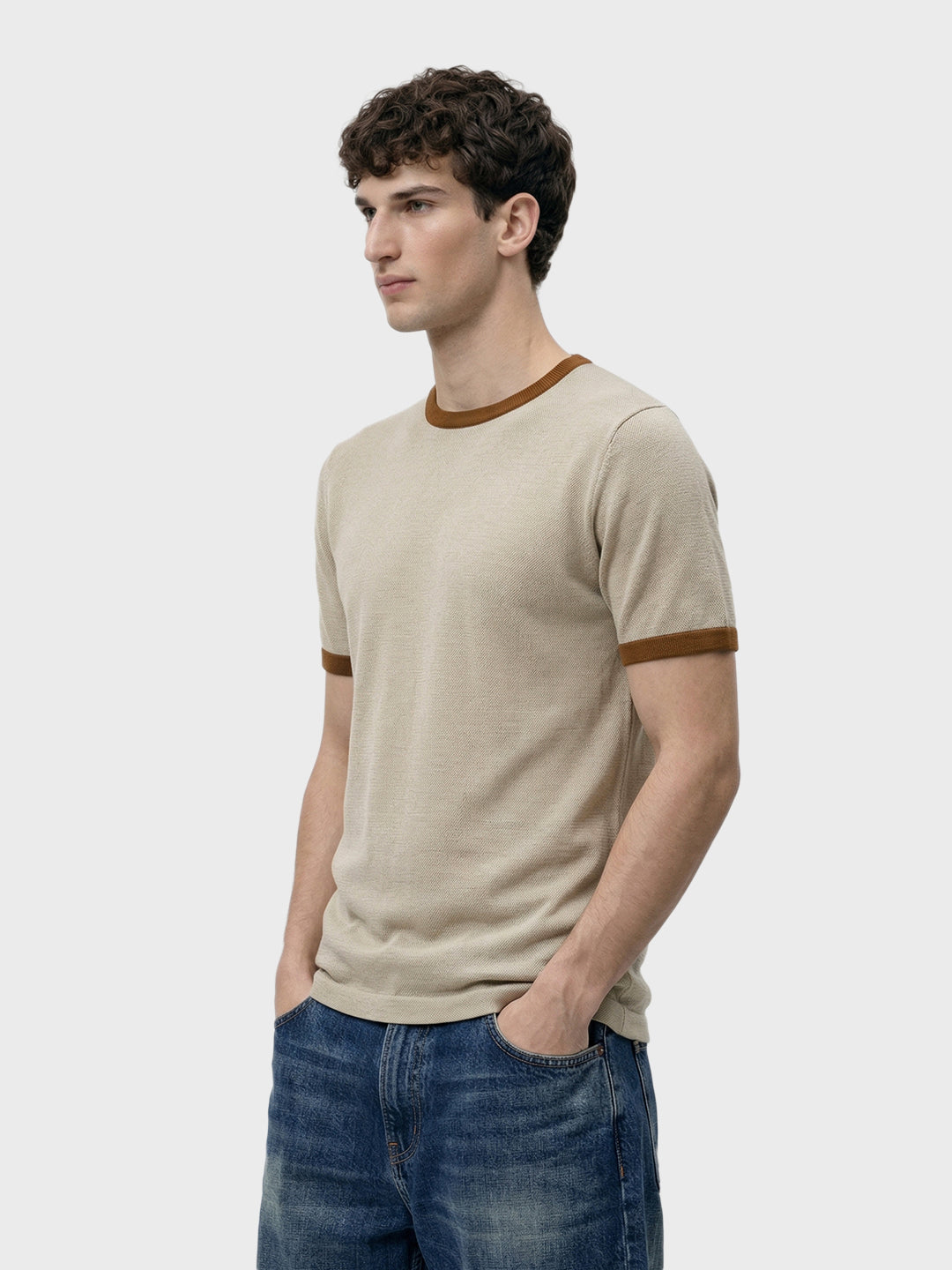 Men's Beige Slim Fit Solid Casual T-Shirt