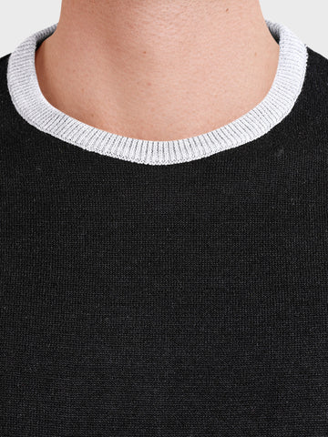 Men's Black Slim Fit Solid Casual T-Shirt
