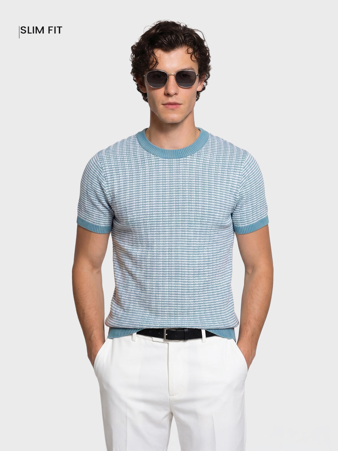 Men's Blue Slim Fit Solid Casual T-Shirt