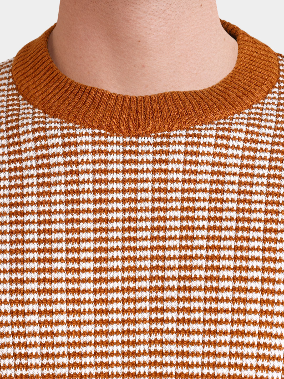 Men's Orange Slim Fit Solid Casual T-Shirt