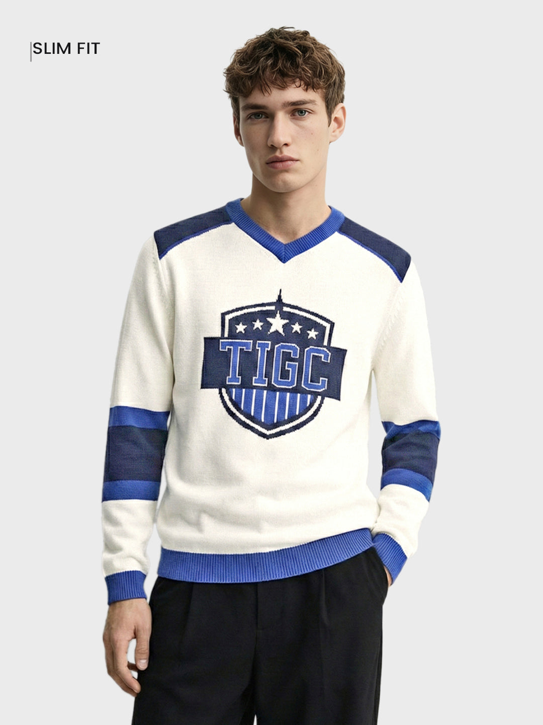 Men's Blue Slim Fit Graphic Printed Casual T-Shirt