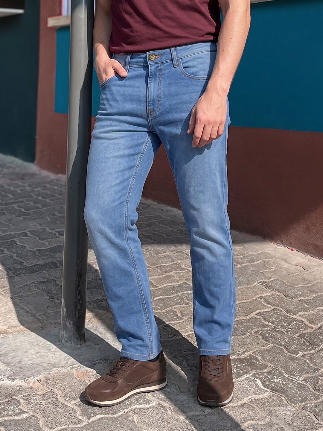 Men's Blue Slim Fit Solid Casual Jeans