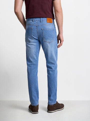 Men's Blue Slim Fit Solid Casual Jeans