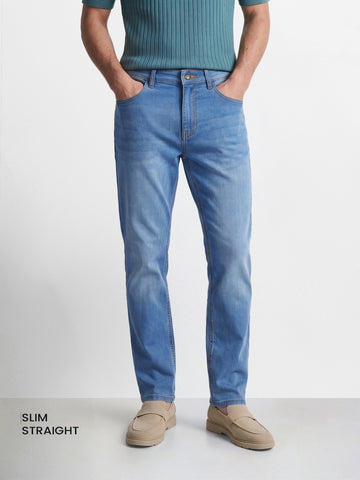 Men's Blue Straight Fit Solid Casual Jeans
