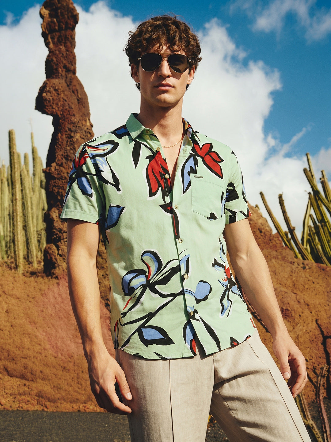 Men's Green Regular Fit Printed Resort Wear Shirt