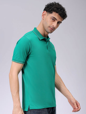 Men's Green Slim Fit Solid Polo Collar T-shirt