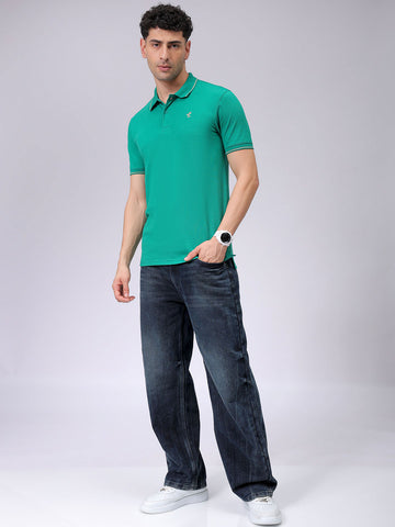 Men's Green Slim Fit Solid Polo Collar T-shirt