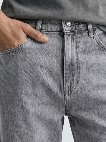 Men's Light Grey Regular Fit Solid Casual Jeans