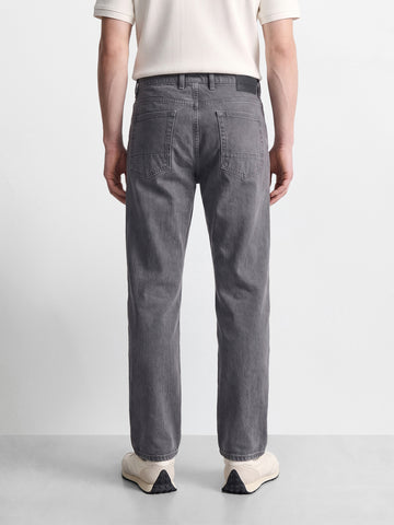 Men's Grey Straight Fit Solid Casual Jeans