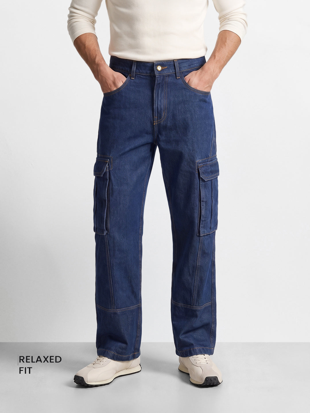 Men's Navy Blue Relaxed Fit Solid Utility Jeans