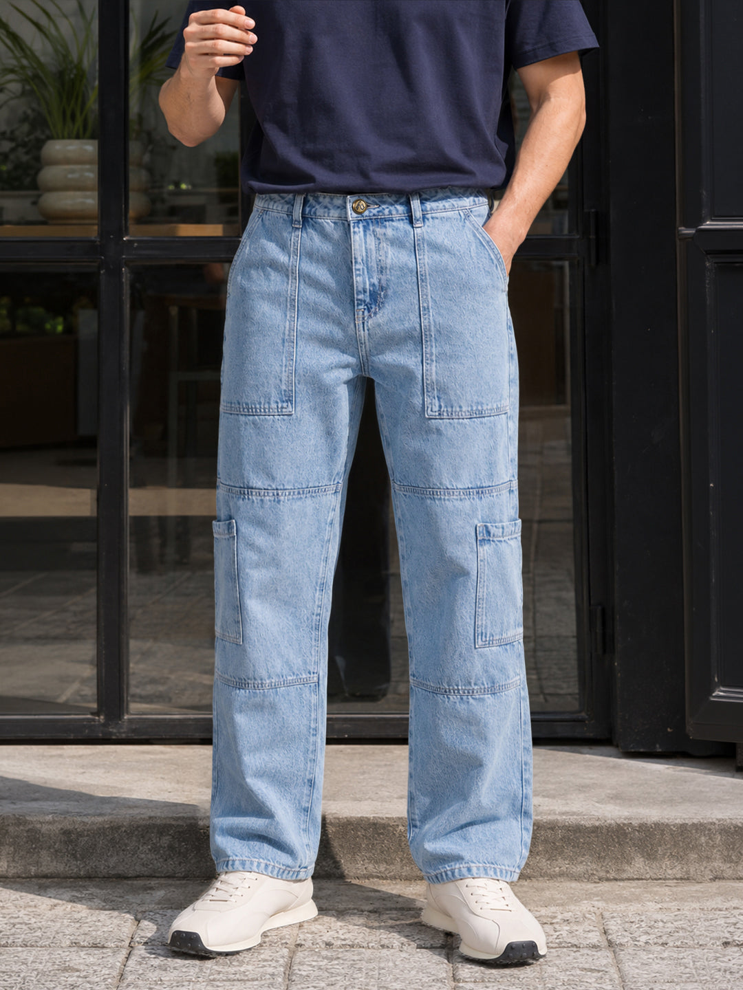 Men's Blue Regular Tapered Fit Solid Utility Jeans