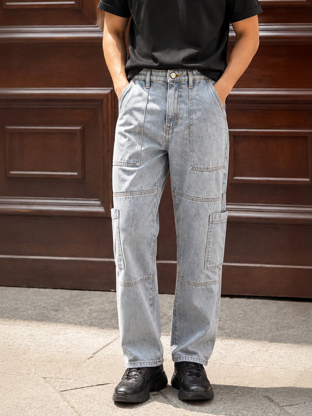Men's Grey Regular Tapered Fit Solid Utility Jeans