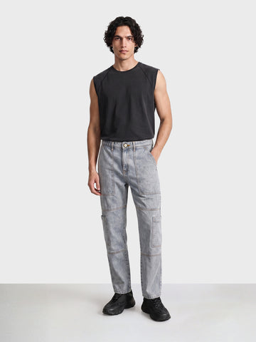 Men's Grey Regular Tapered Fit Solid Utility Jeans