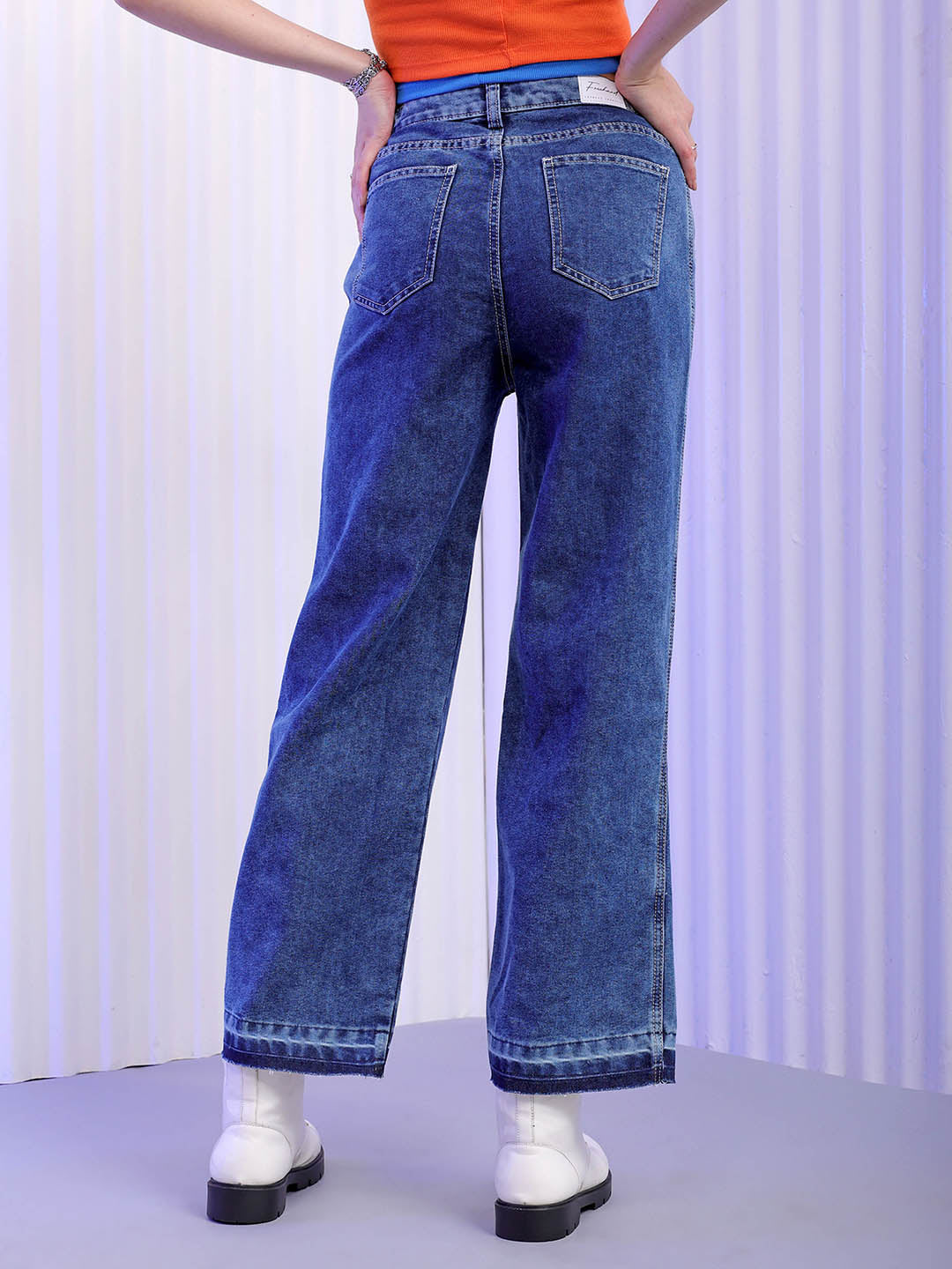 Shop Women Bootcut Jeans Online.