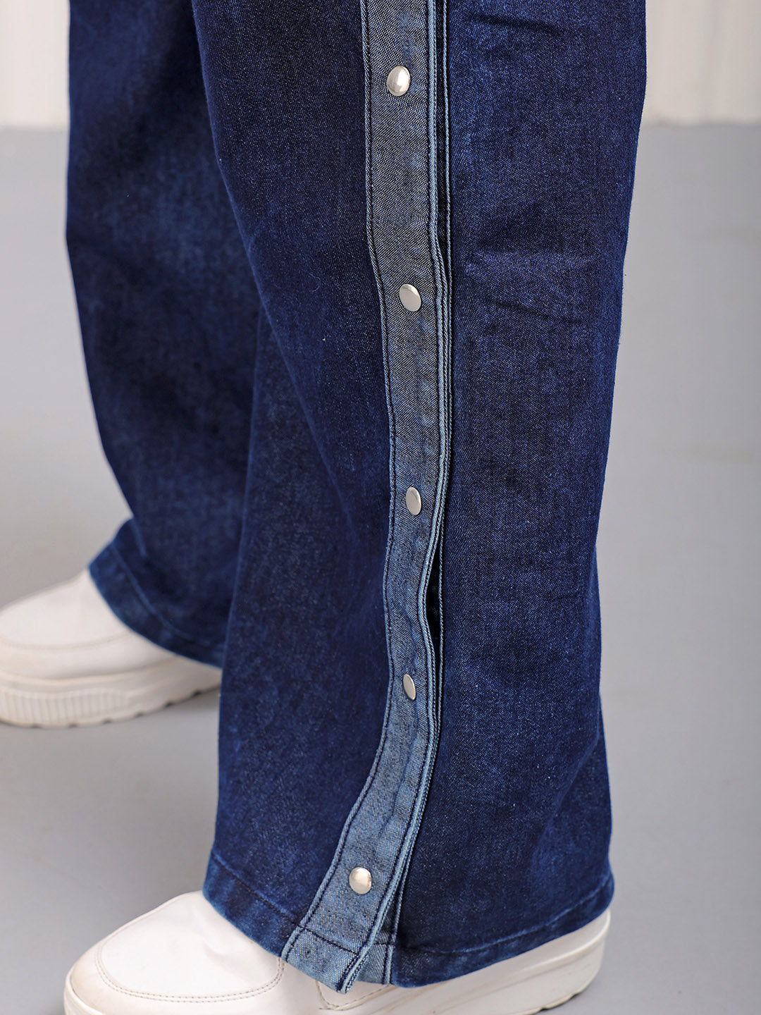 Shop Women's Solid Flared High Rise Five Pocket Jeans Online.