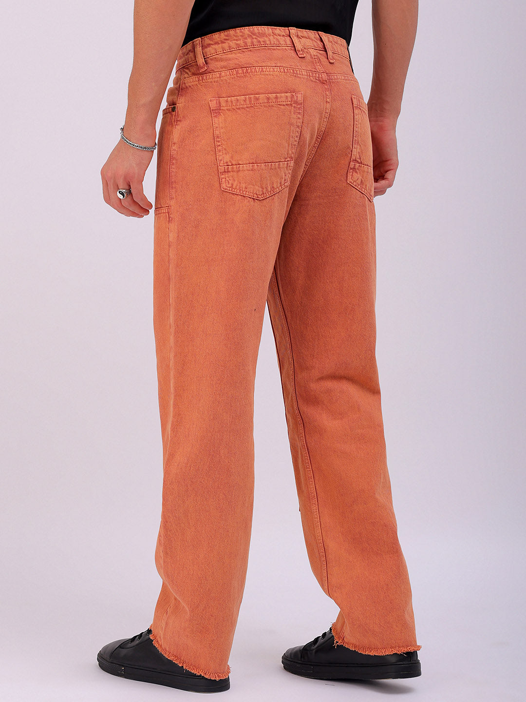 Shop Men's Solid Relaxed Straight Fit Jeans Online.