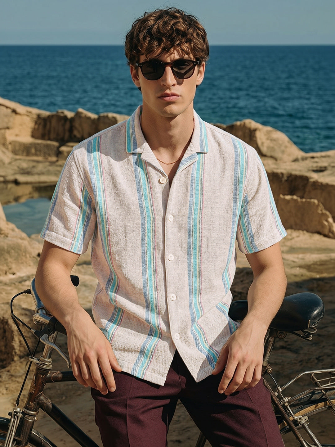 Men's White Relaxed Fit Striped Casual Shirt