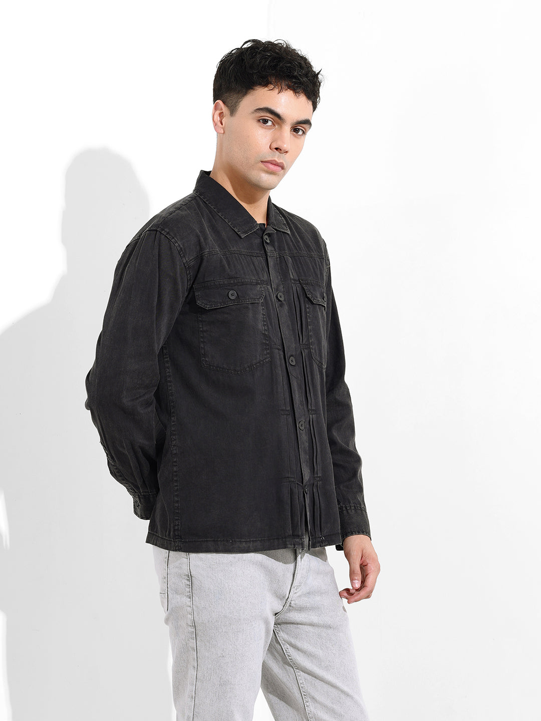 Men's Black Regular Fit Solid Vintage Shirt