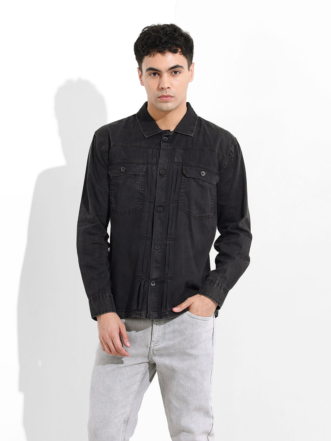 Men's Black Regular Fit Solid Vintage Shirt