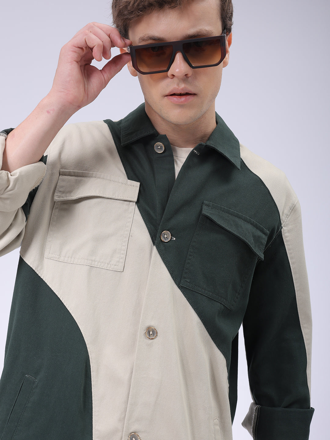 Men's Colourblocked Regular Fit Overshirt