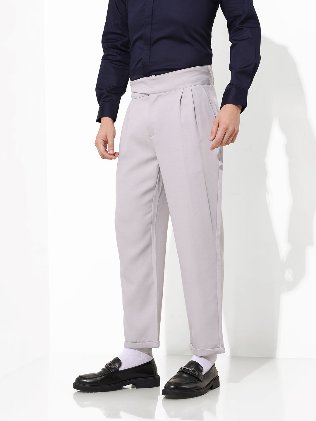 Men's Vaporous Grey Regular Fit Solid Casual Trousers