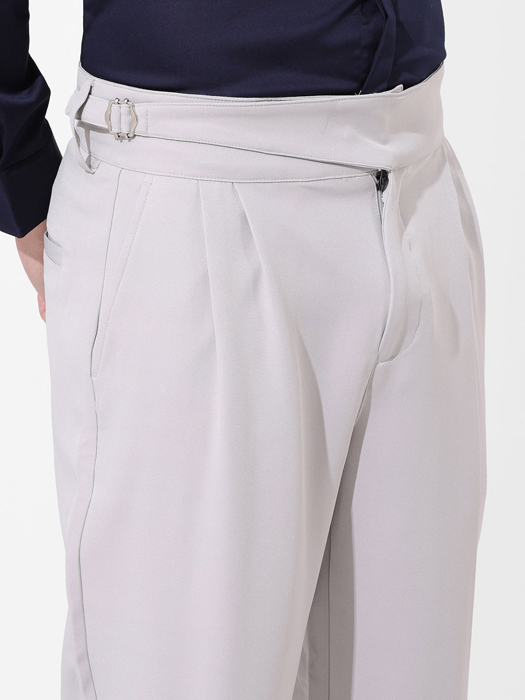 Men's Vaporous Grey Regular Fit Solid Casual Trousers