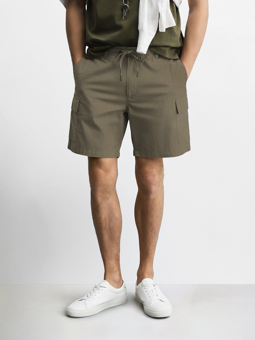 Men's Green Relaxed Fit Solid Resort Wear Shorts