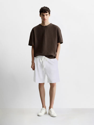 Men's White Relaxed Fit Solid Resort Wear Shorts