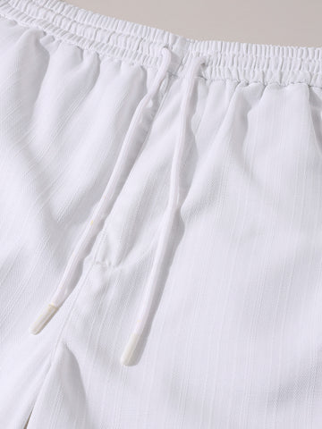 Men's White Relaxed Fit Solid Resort Wear Shorts