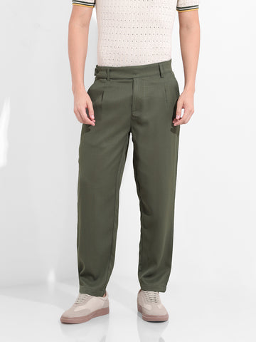 Men's Earthy Green Regular Fit Solid Casual Trousers