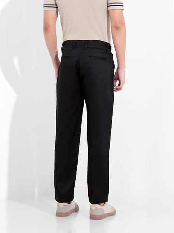 Men's Black Regular Fit Solid Casual Trousers