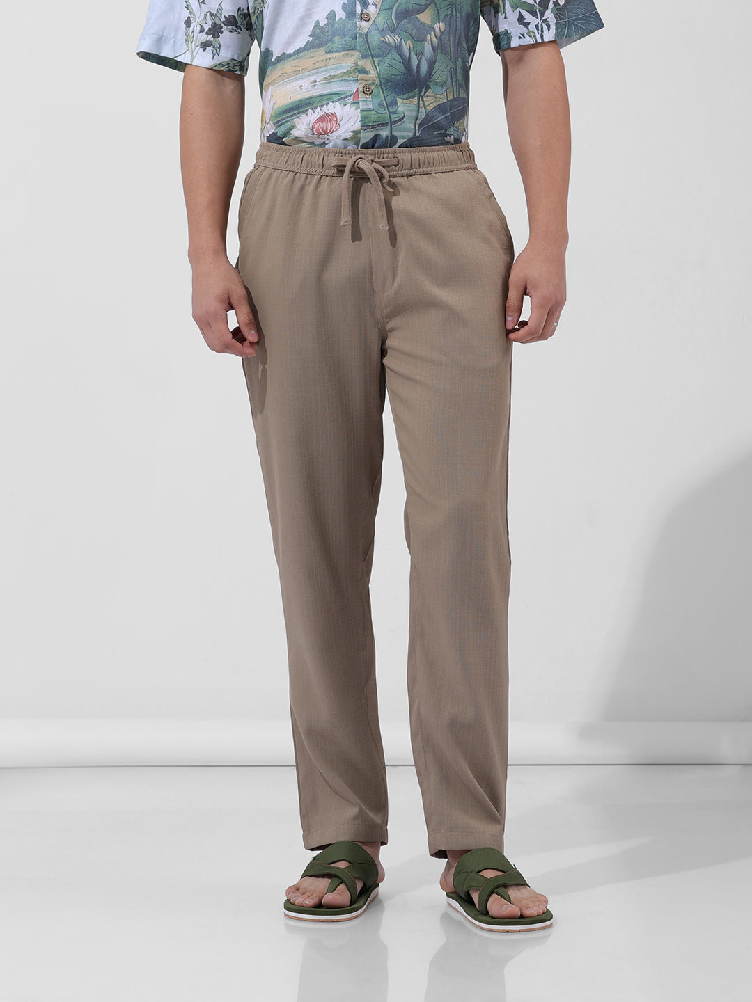 Men's Relaxed Fit Khaki Joggers