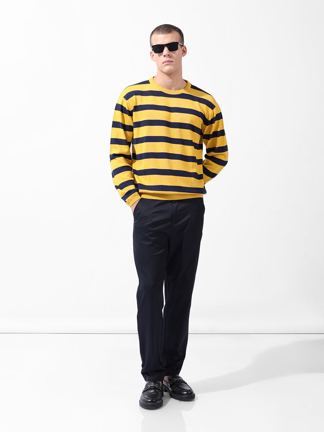 Men's Navy Blue Relaxed Fit Casual Trousers