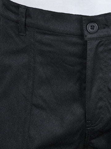 Men's Black Relaxed Fit Solid Casual Trousers