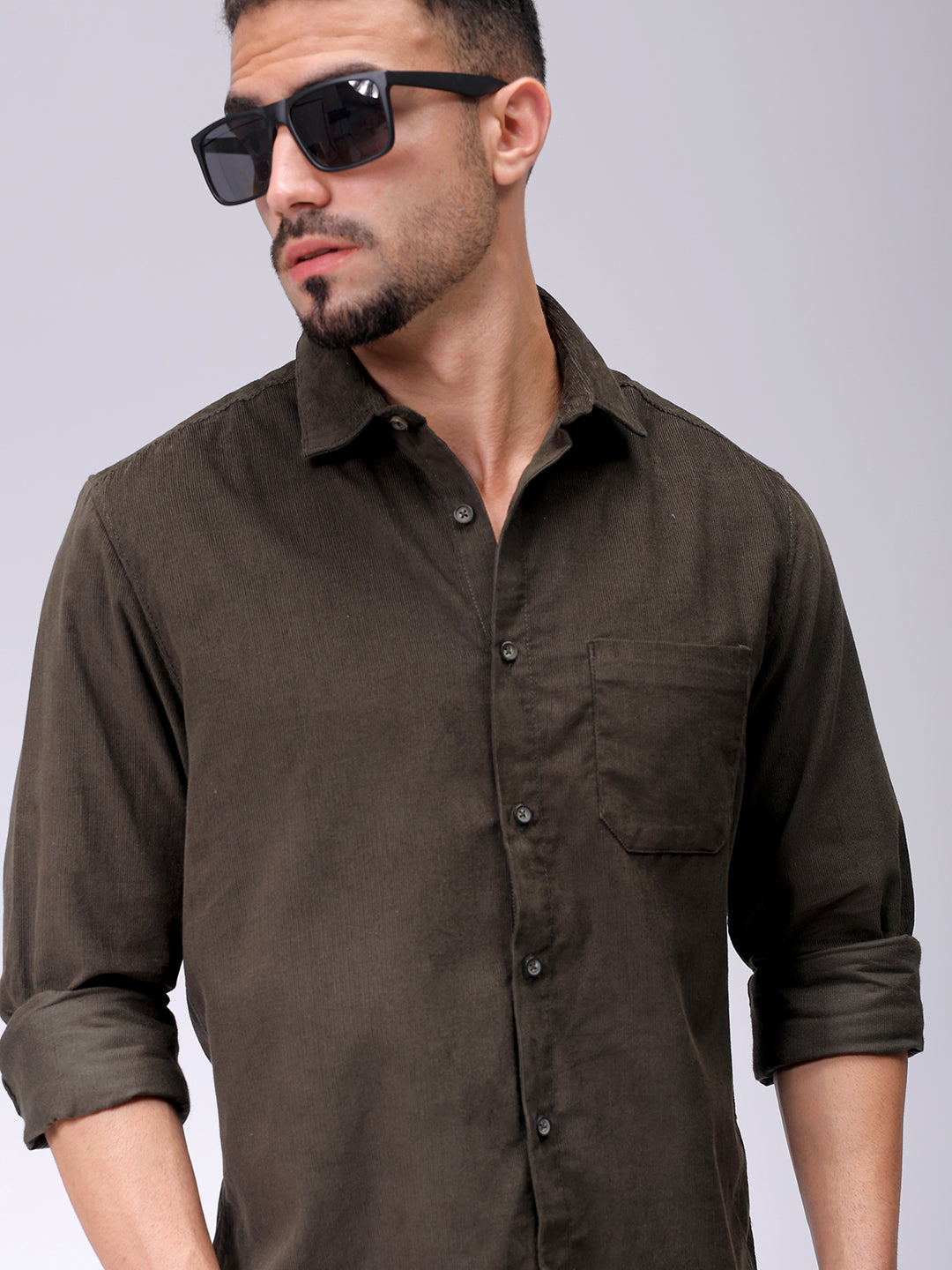 Men's Olive Regular Fit Solid Casual Shirt