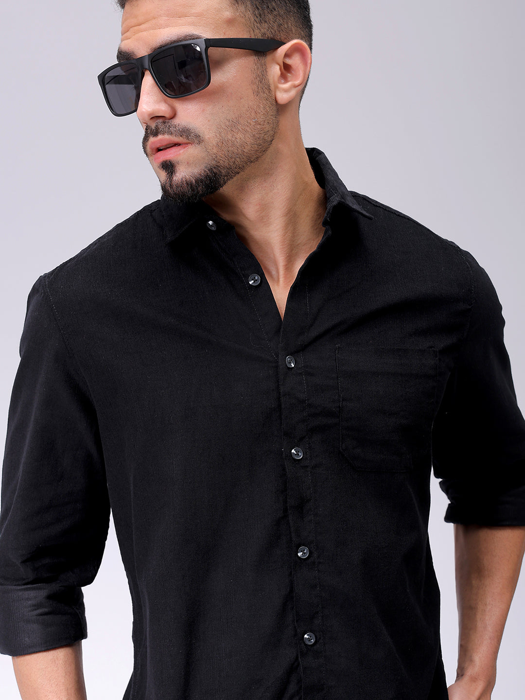 Men's Black Regular Fit Solid Casual Shirt