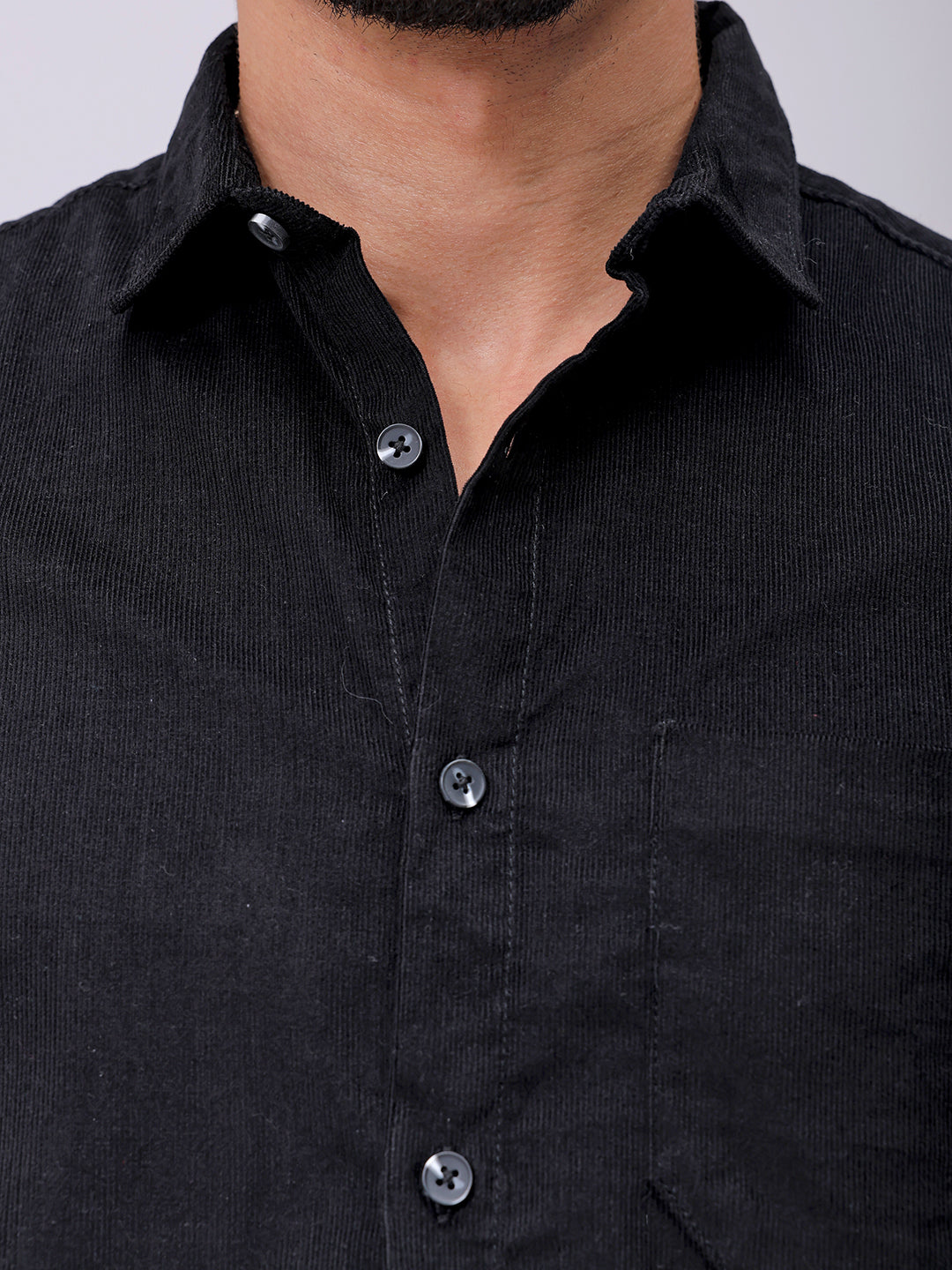 Men's Black Regular Fit Solid Casual Shirt