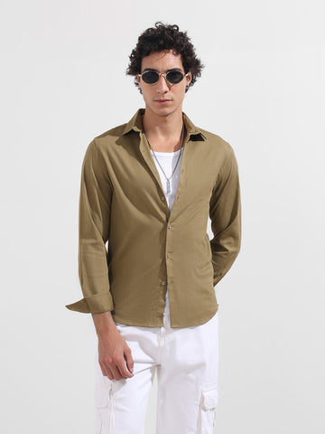 Men's Green Slim Fit Solid Casual Shirt