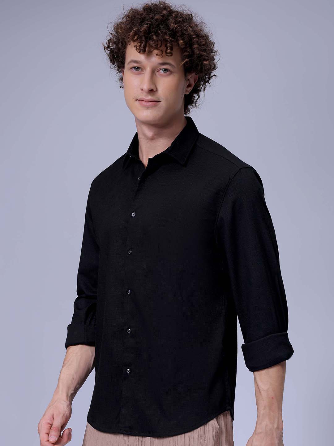 Men's Black Slim Fit Solid Textured Shirt