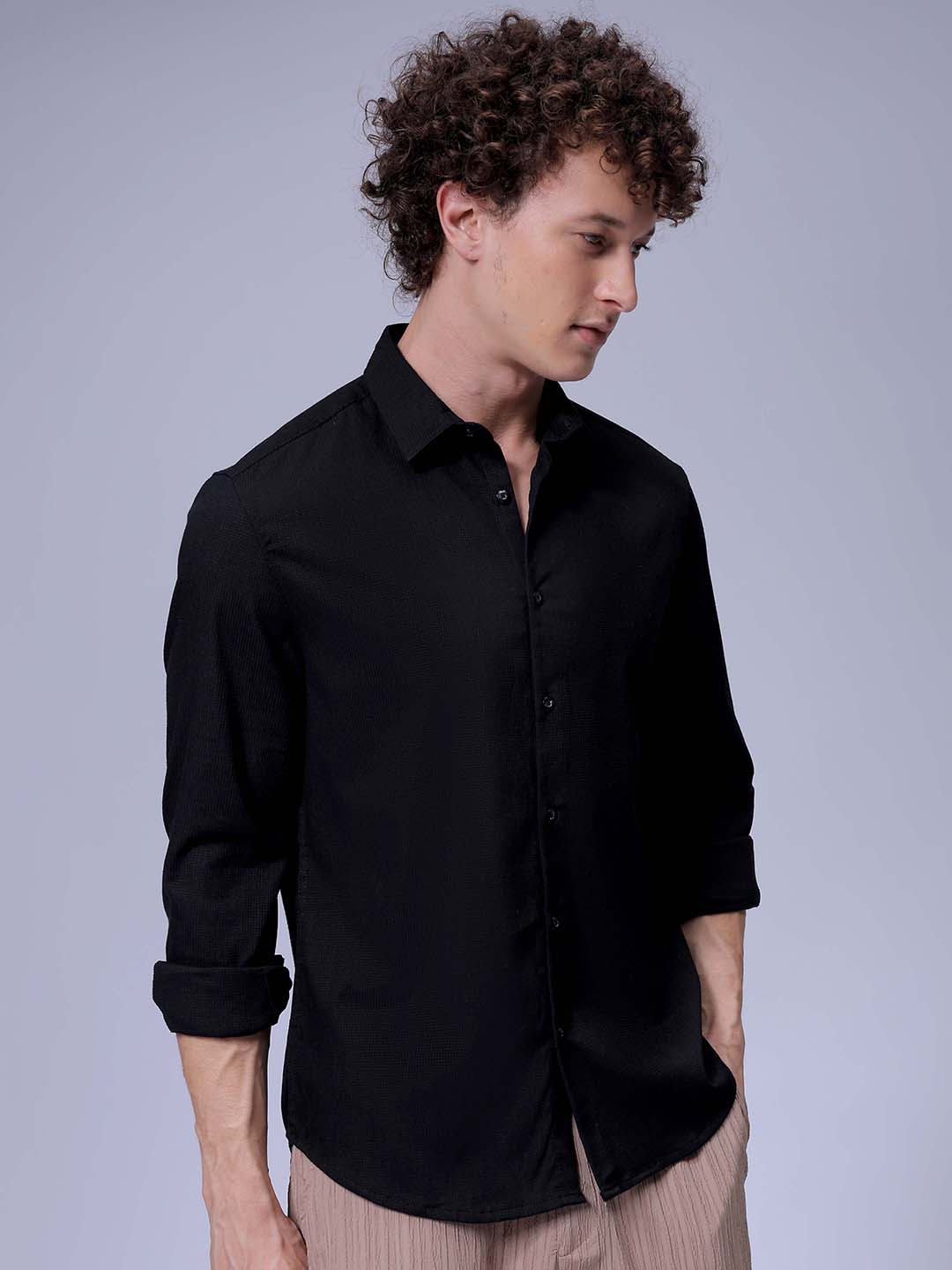 Men's Black Slim Fit Solid Textured Shirt