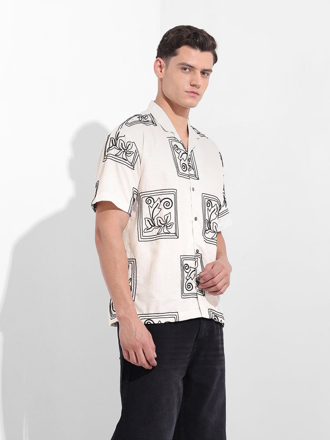 Men's Cream Regular Fit Floral Printed Resort Wear Shirt